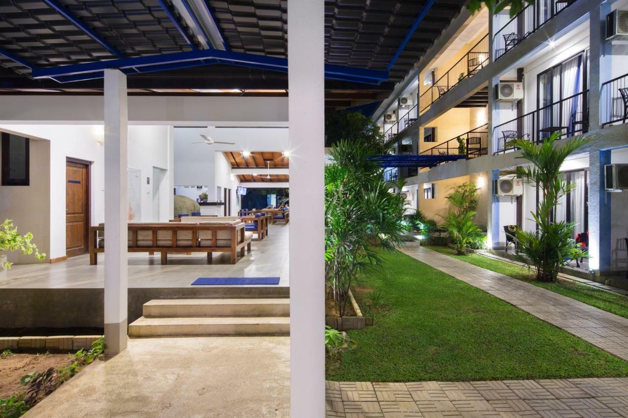 The Blue Wave Hotel Arugam Bay Bagian luar foto