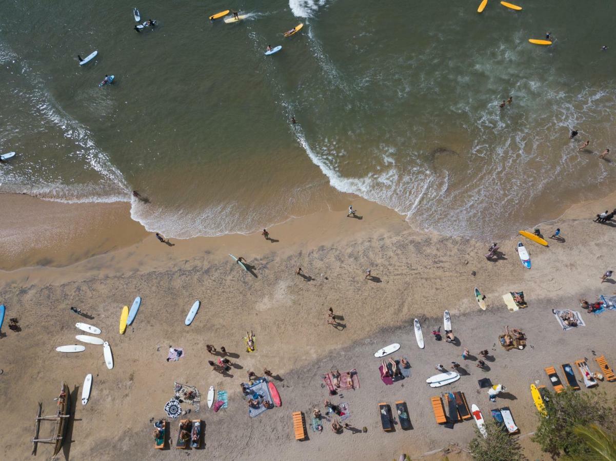The Blue Wave Hotel Arugam Bay Bagian luar foto
